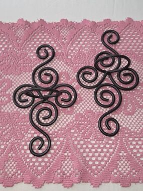 Pair Of Wrought Iron Black Scroll Wall Sconces - Decorative  Swirl Design CP
